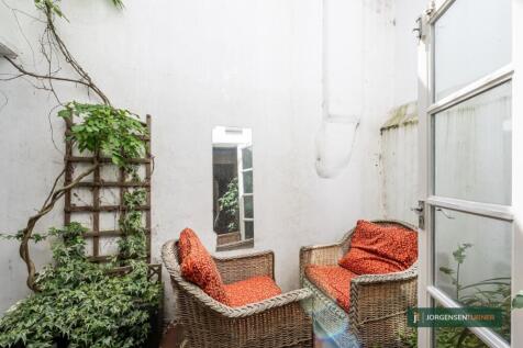 Patio .jpg