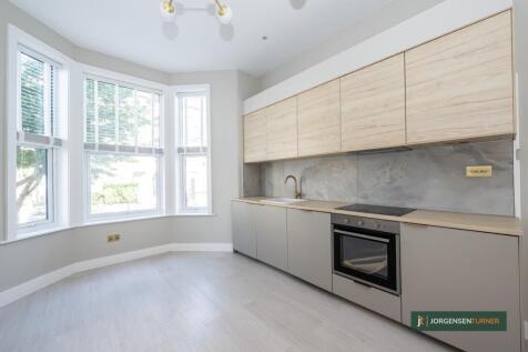 Kitchen .jpg