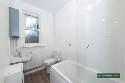 Collingbourne Road 1-005 LR - JT.jpg