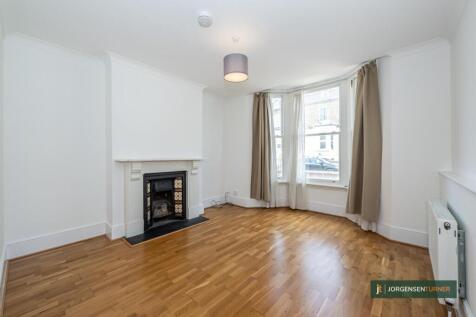 Oaklands Grove 40 GFF-001 LR - JT.jpg