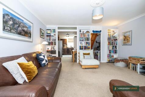 White City Close 8-003 LR - JT.jpg