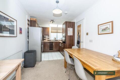 White City Close 8-004 LR - JT.jpg