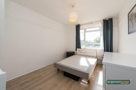 Bedroom .jpg