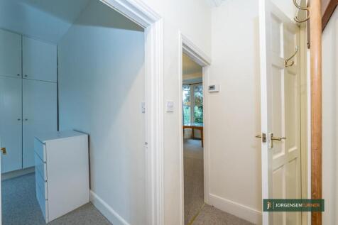Godolphin Road 3&#64;85-004 LR - JT.jpg