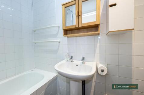 Godolphin Road 3&#64;85-005 LR - JT.jpg