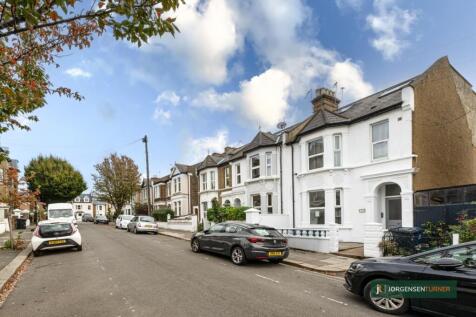 Birkbeck Avenue 28A-016 LR - JT.jpg