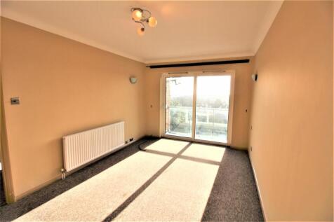 fieldings lounge 1.jpg