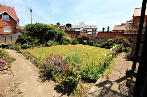 dixon garden1(0).JPG