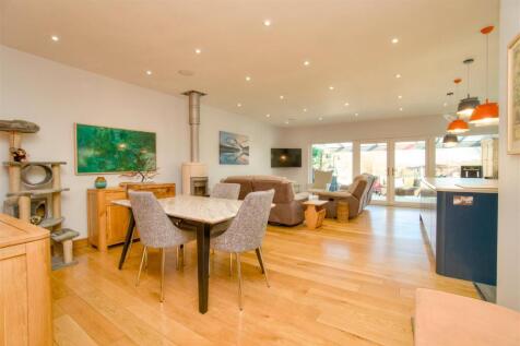 Living Dining Kitchen
