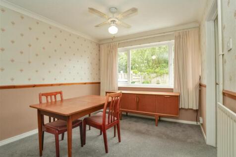Dining Lounge