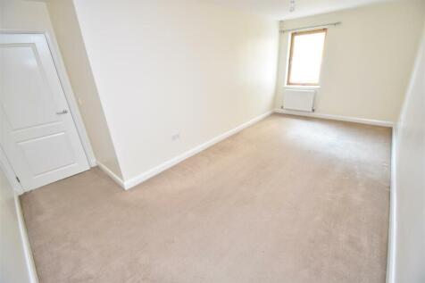 Bedroom 2.JPG