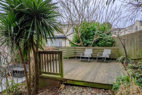 Back garden deck.jpg