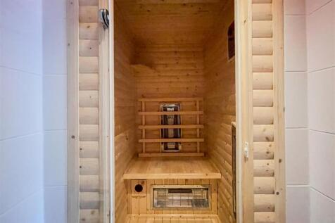 Sauna[1].jpg