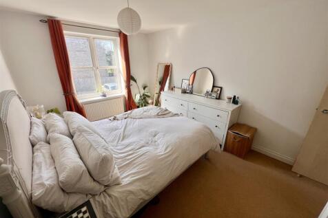 Bedroom one.jpeg