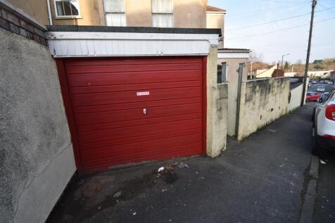 Garage.JPG