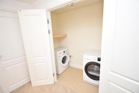 Utility cupboard.JPG