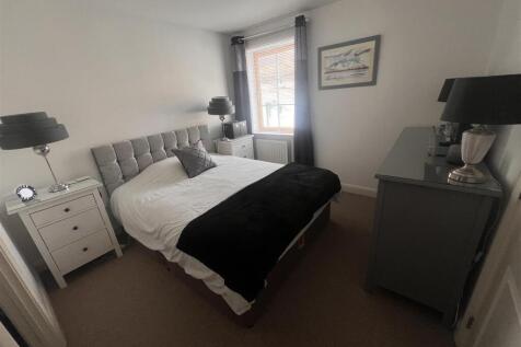 Bedroom.jpeg