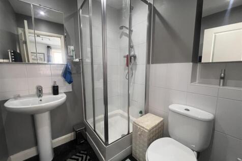 En-suite.jpeg