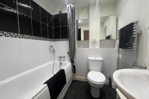 Bathroom.jpeg