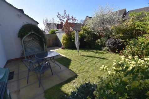 Garden 1.JPG
