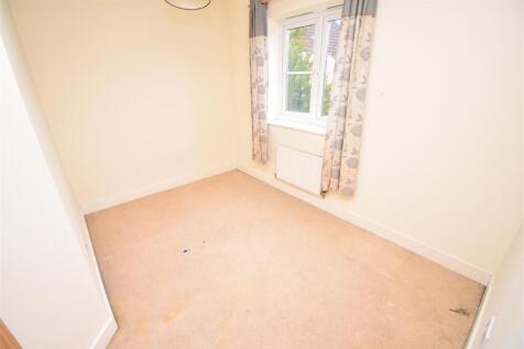 BEdroom 4.JPG