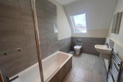 Bathroom.jpeg