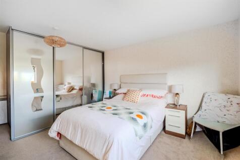 Bedroom2.1.jpg