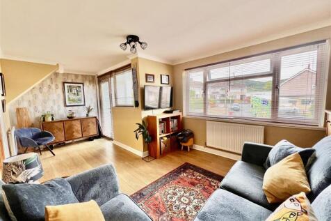 Living room.jpeg