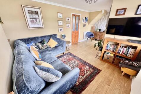 Living room 1.jpeg