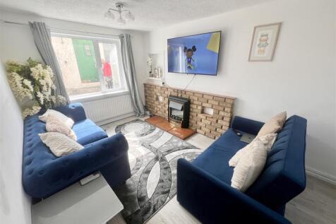 lounge 1.jpeg