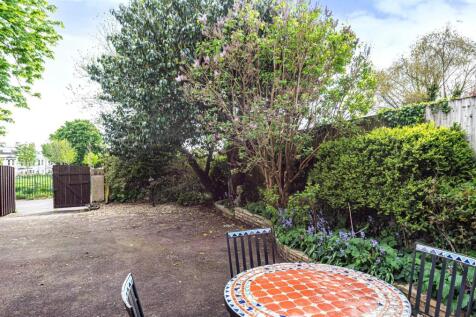Property Image 9