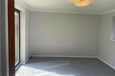 Living Roon