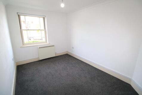 Bedroom 2.1