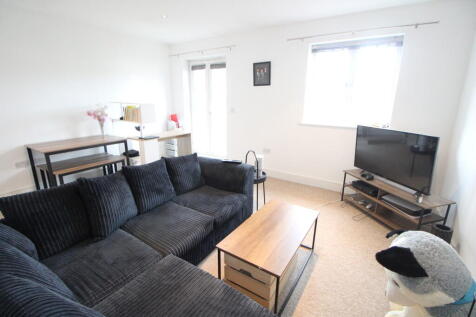 Lounge 3