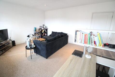 Lounge 2