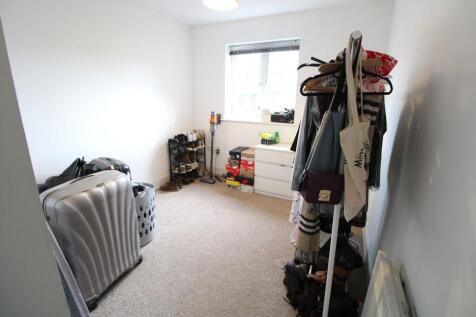 Bedroom 2.1