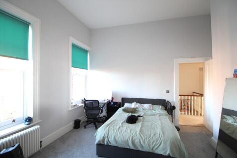 Second bedroom 1....