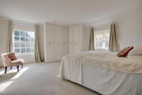 Bedroom 3.jpg