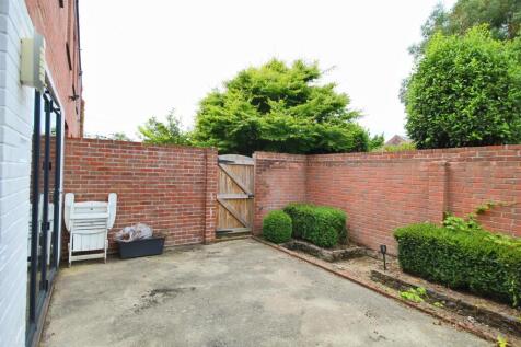 Garden 2.jpg