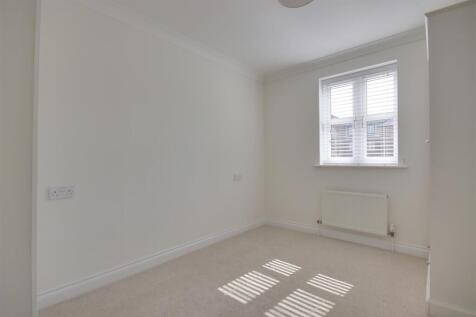 Bedroom 2.jpg