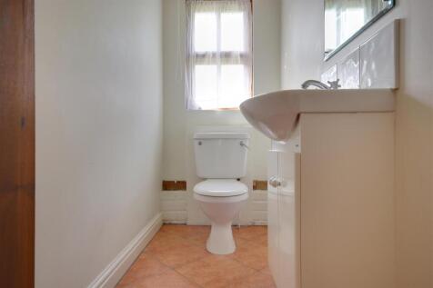 toilet.jpg