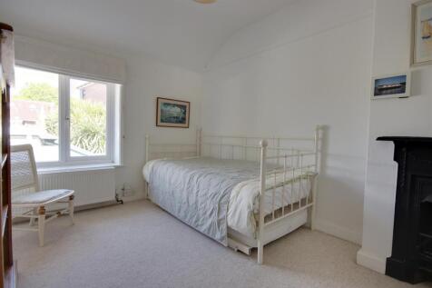 Bedroom 2.jpg