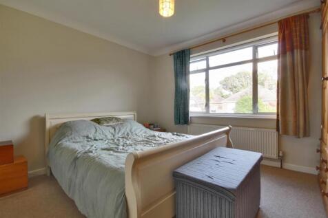 Bedroom 2.jpg