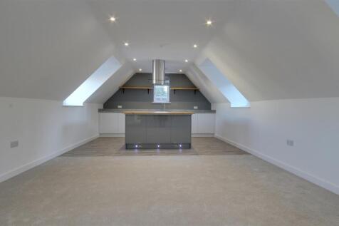 Living room 2.jpg