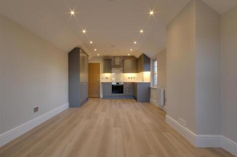 Living room 2.jpg