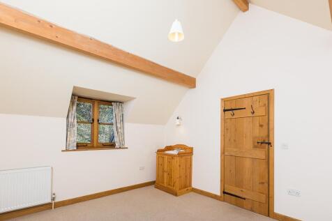 Main Bedroom 2.jpg