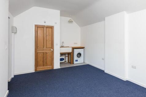 Chalet 3.jpg