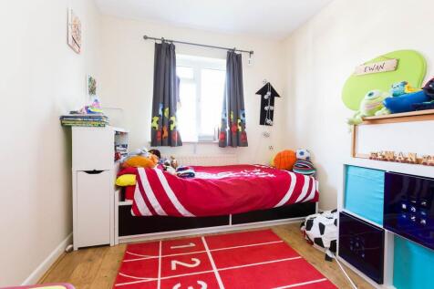 Bedroom 2.jpg