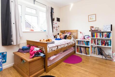 Bedroom 3.jpg