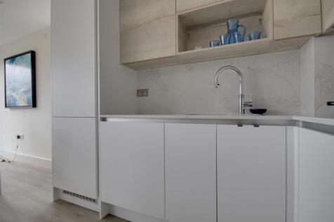 Kitchen close up.jpg
